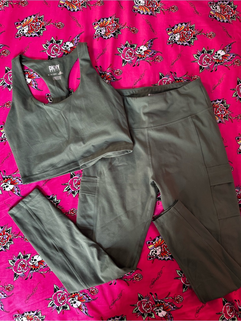 DKNY Olive Active High-Waist Leggings with Matching Sports Bra